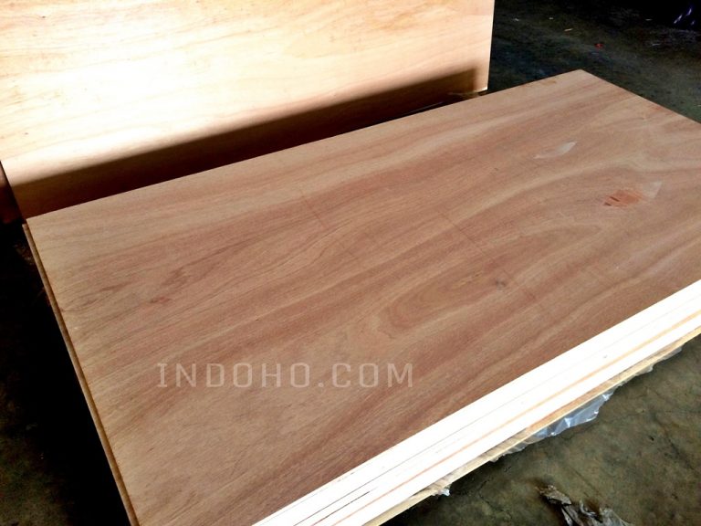 Triplek Plywood Tata Meranti Campur
